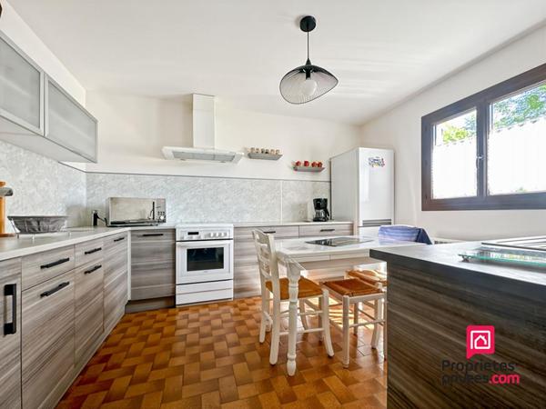 Maison  5 pièce(s) 110 m2