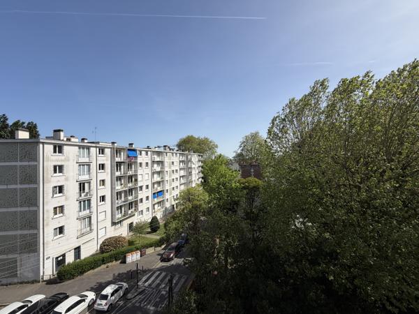 MELLINET, T2 en étage élevé …
