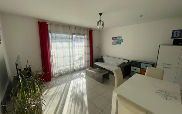 Appartement à vendre    2 pièces • 44 m2 La Seyne-sur-Mer