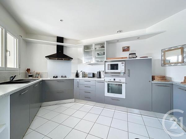 Maison à vendre  5 pièces - 126,69 m 2   GUJAN MESTRAS  - 33