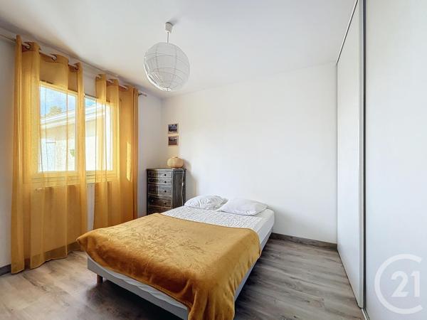 Maison à vendre  5 pièces - 126,69 m 2   GUJAN MESTRAS  - 33
