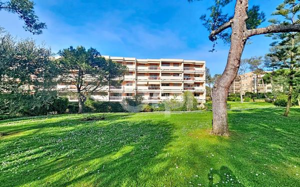 Appartement à vendre    3 pièces • 78,84 m2 Antibes