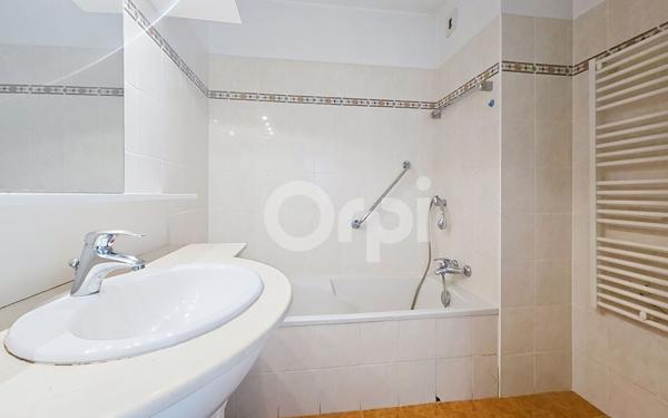 Appartement à vendre    3 pièces • 78,84 m2 Antibes