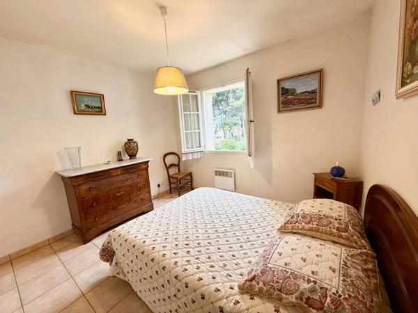 Villa T6 indépendante au calme - 4 chambres et double garage - Proche mer