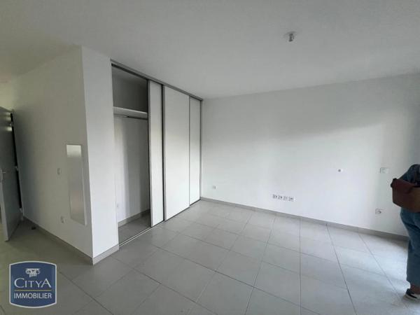 Appartement à louer 1 pièce 41.34m² Le Tampon (97430)