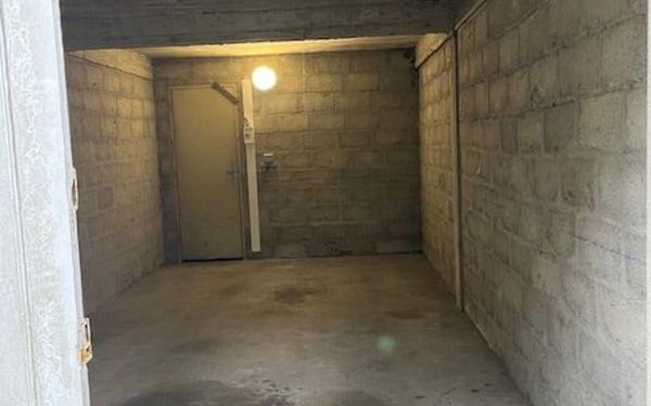 Stationnement à louer    Brest