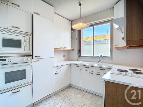 Appartement F3 à vendre  3 pièces - 59,43 m 2   GRADIGNAN  - 33