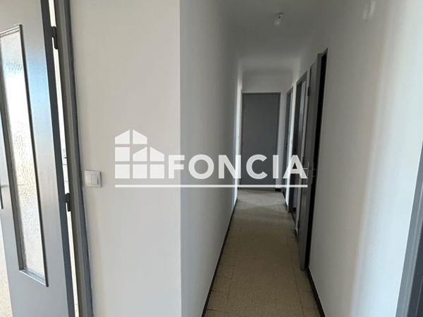 Location Appartement 3 pièces 58.7 m² - RUE ADJUDANT CHEF CHAMPION Salon De Provence 13300