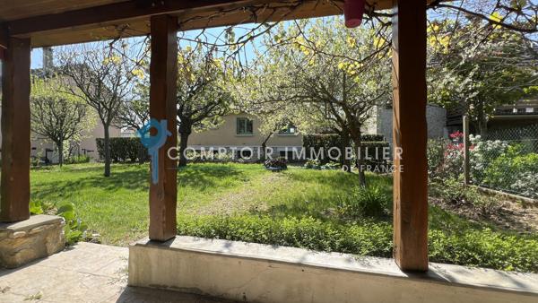 Maison
                                                                                                                                                                                                                                                                                                                        5 pièce(s)                                                                                                                                                                                                          4 chambre(s)                                                                                                                                                                                                          124  m²