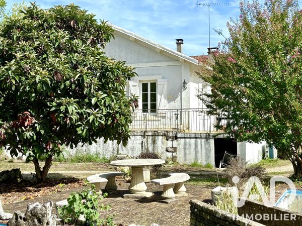 Maison à vendre 4 pièces 117 m² Saint-Même-les-Carrières