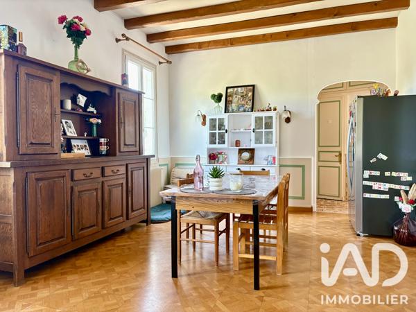 Maison à vendre 4 pièces 117 m² Saint-Même-les-Carrières