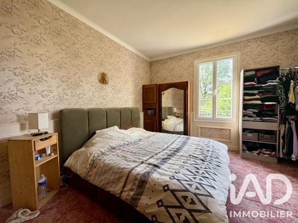 Maison à vendre 4 pièces 117 m² Saint-Même-les-Carrières