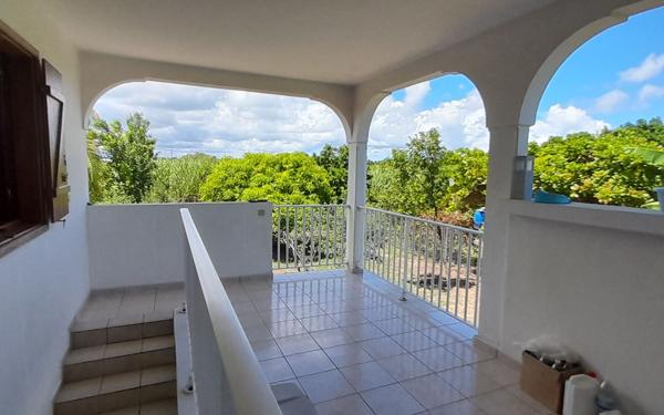 Maison à vendre    5 pièces •  Saint-François
