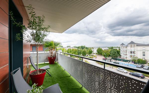 Appartement à vendre    4 pièces • 90,67 m2 Montévrain