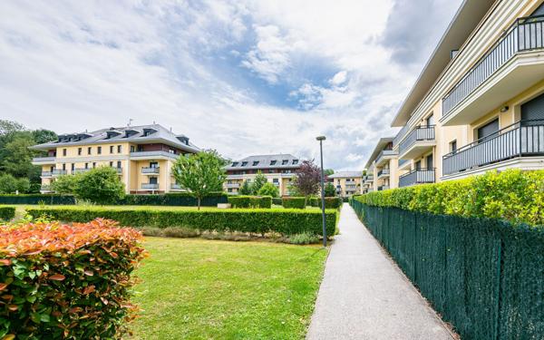 Appartement à vendre    4 pièces • 90,67 m2 Montévrain