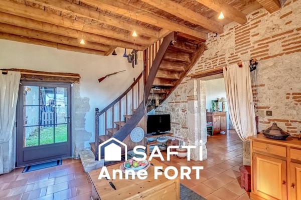 Belle maison en pierre avec point de vue rare sur Agen