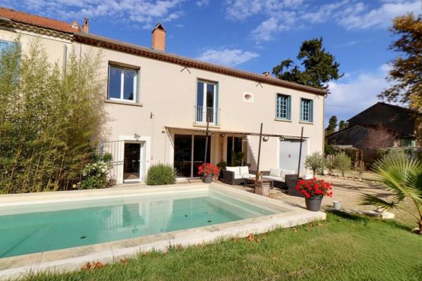 Mas rénové en campagne 200m² habitables avec jardin, piscine et garage