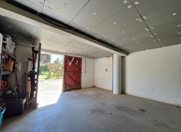 Mas rénové en campagne 200m² habitables avec jardin, piscine et garage
