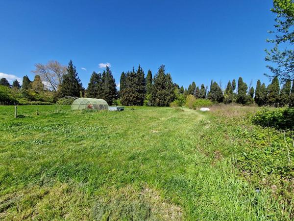 Mas rénové en campagne 200m² habitables avec jardin, piscine et garage