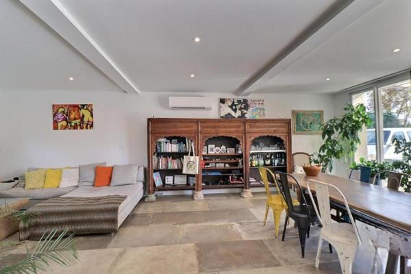 Mas rénové en campagne 200m² habitables avec jardin, piscine et garage