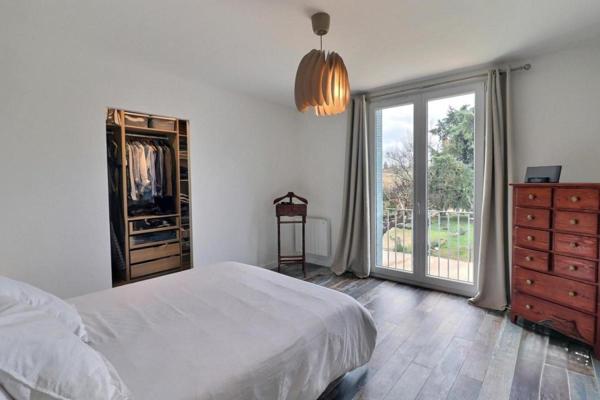 Mas rénové en campagne 200m² habitables avec jardin, piscine et garage