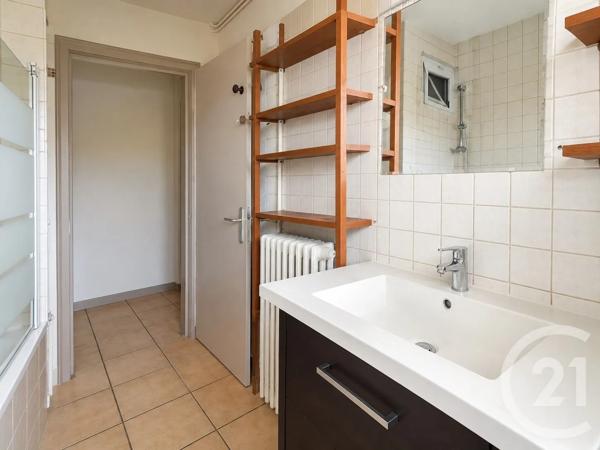 Appartement F5 à vendre  5 pièces - 96,33 m 2   CHALONS EN CHAMPAGNE  - 51