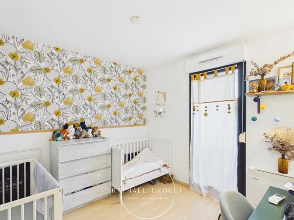 LYON 7 – APPARTEMENT T3 AVEC TERRASSE ET GARAGE