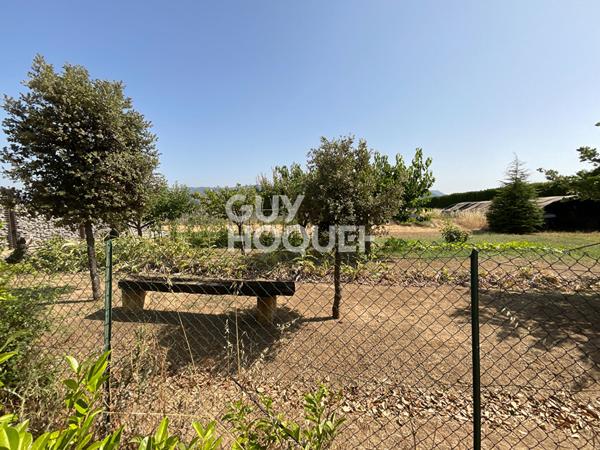 Villa proche Maubec 90 m² 3 chambres garage terrain 2400 m² vue LUBERON