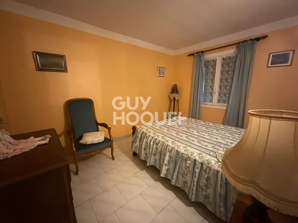 Villa proche Maubec 90 m² 3 chambres garage terrain 2400 m² vue LUBERON