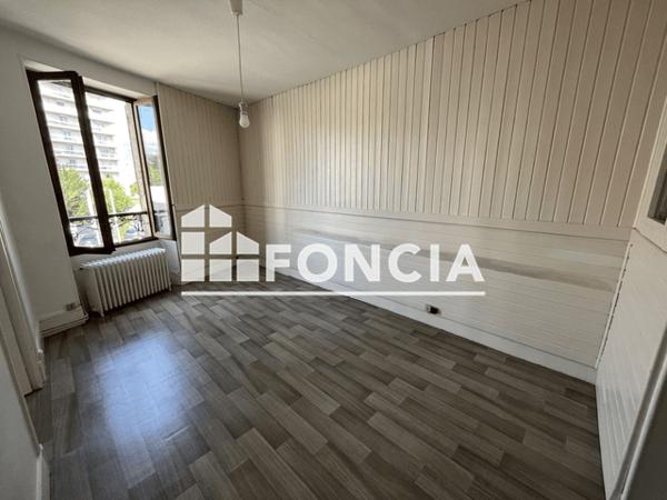 Location Appartement 2 pièces 38.91 m² - 53 AVENUE JEAN PERROT Grenoble 38100