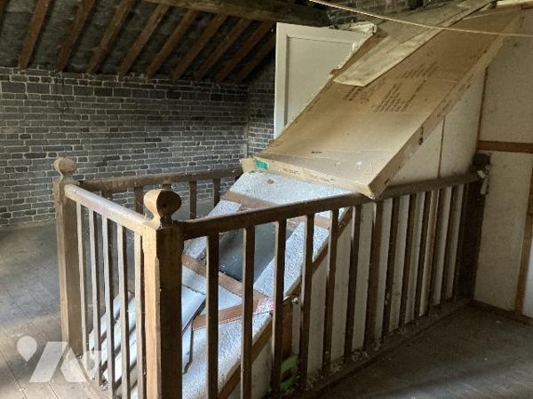 ancienne maion éclusière à rénover