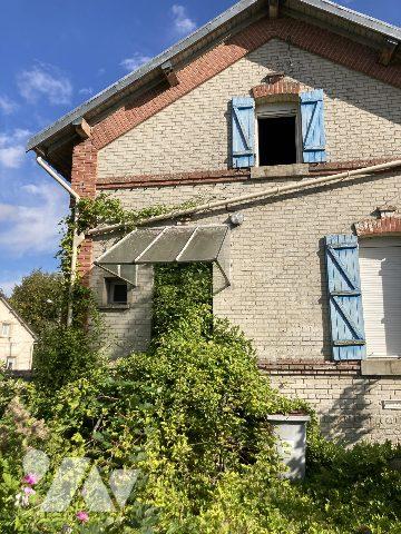 ancienne maion éclusière à rénover