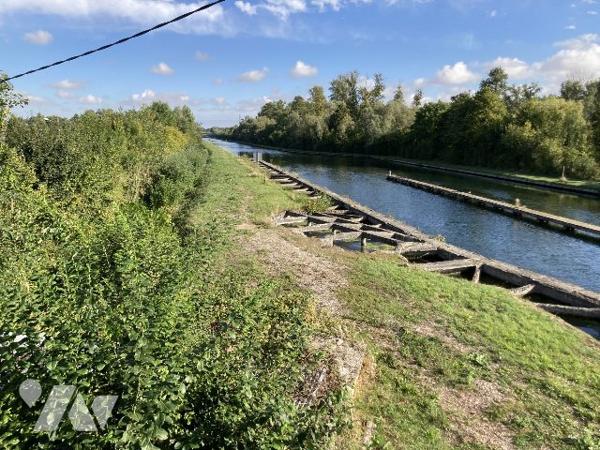 ancienne maion éclusière à rénover