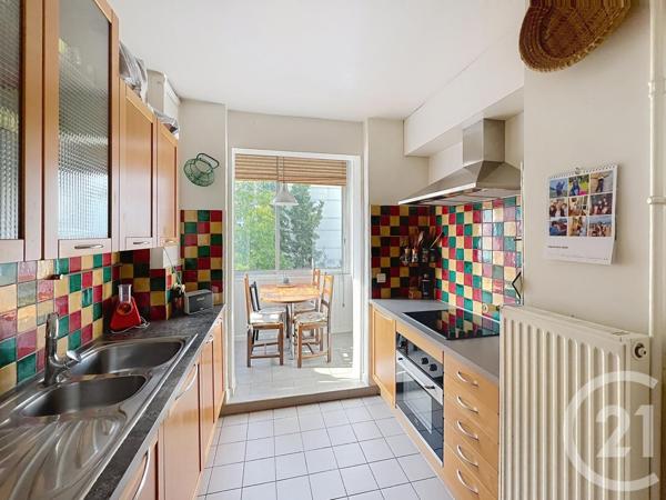 Appartement F5 à vendre  5 pièces - 103,64 m2 ST CLOUD - 92