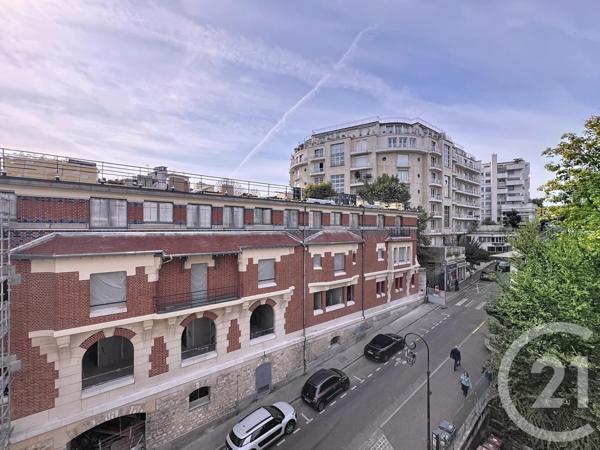 Appartement F5 à vendre  5 pièces - 103,64 m2 ST CLOUD - 92