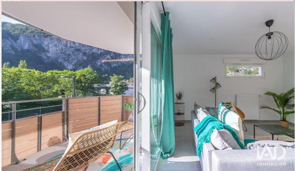 Appartement à vendre 4 pièces 89 m² Sassenage
