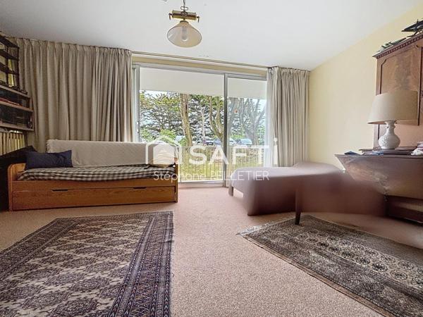 Appartement emplacement rare, balcon et parking