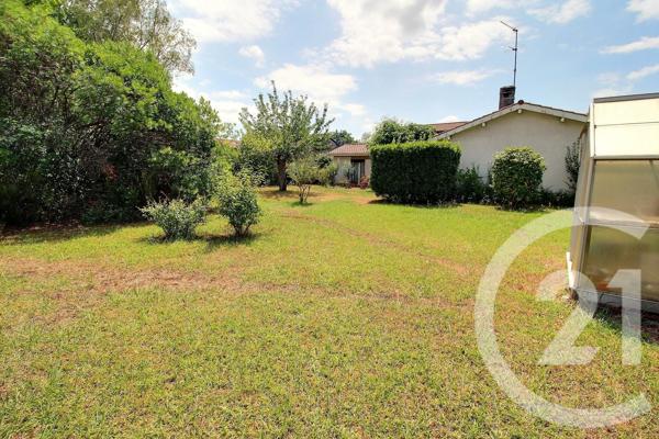Maison à vendre  4 pièces - 105,19 m 2   PESSAC  - 33