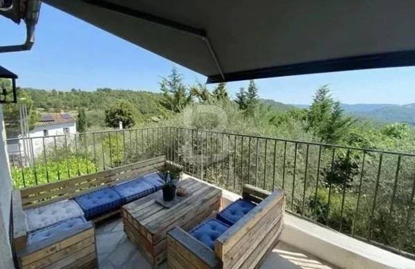 Maison de charme entre collines et lumière - vue panoramique et douceur provençale