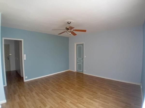 Appartement dans Avon