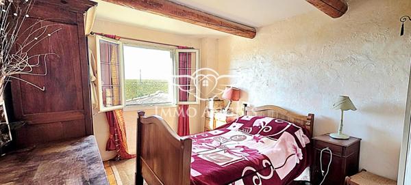 Domaine viticole à vendre entre Nîmes et la Méditerranée – Mas contemporain