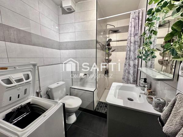 Maison de village avec local commercial et appartement