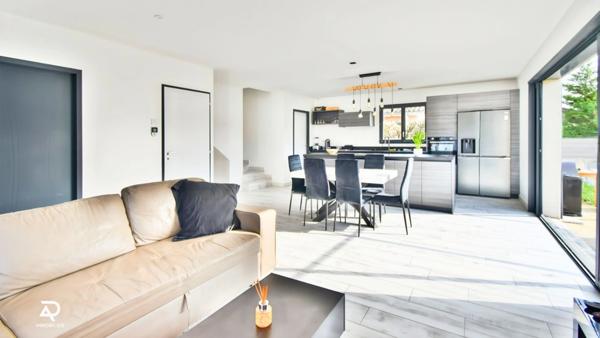 Maison à vendre 5 pièces PONT DE CHERUY (38)