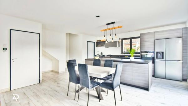 Maison à vendre 5 pièces PONT DE CHERUY (38)