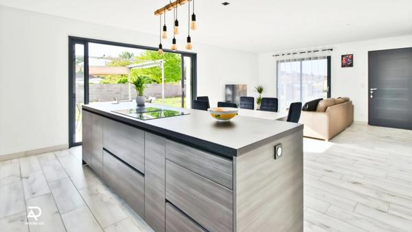 Maison à vendre 5 pièces PONT DE CHERUY (38)