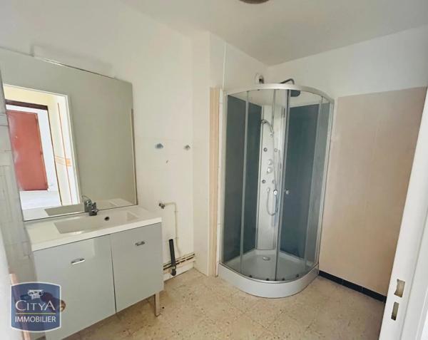 Appartement à louer 4 pièces 78.73m² Port-de-Bouc (13110)