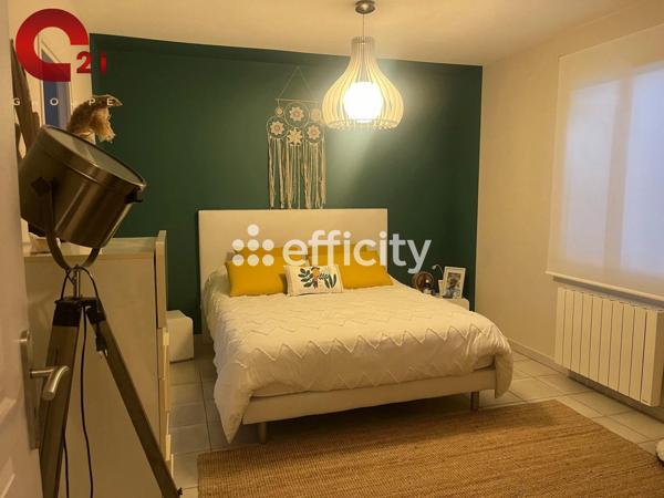 Maison 7 pièces - 203 m²