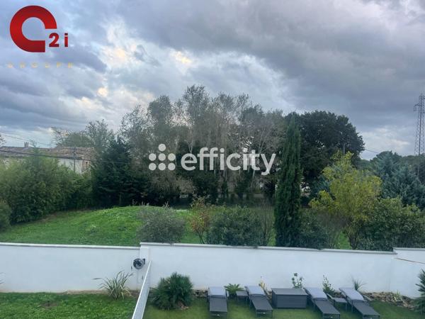 Maison 7 pièces - 203 m²