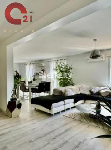 Maison 7 pièces - 203 m²