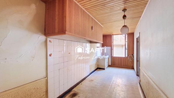 Immeuble - Ensemble immobilier - Maisons